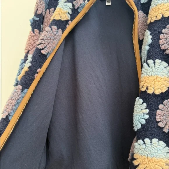 NWOT Ugg Coat - Picture 2 of 4